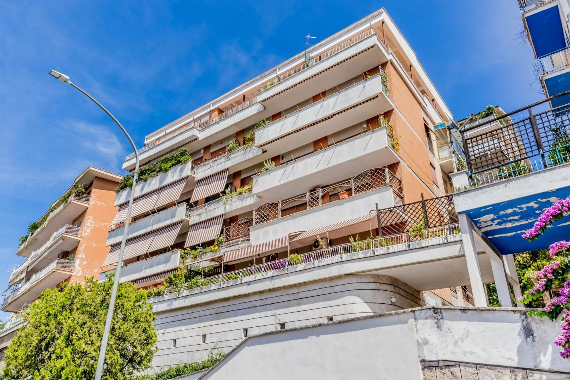 L'Attico Con Terrazza In Corso Francia Apartment Rome Bagian luar foto